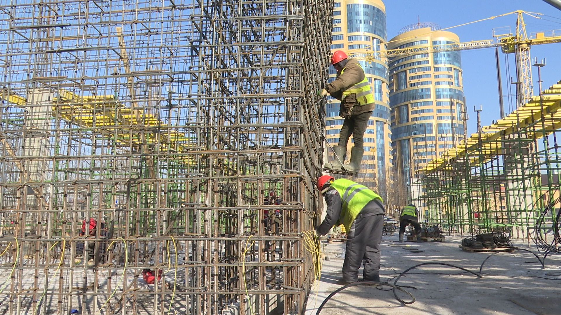 реутов, старт, стадион, реконструкция, строительство,