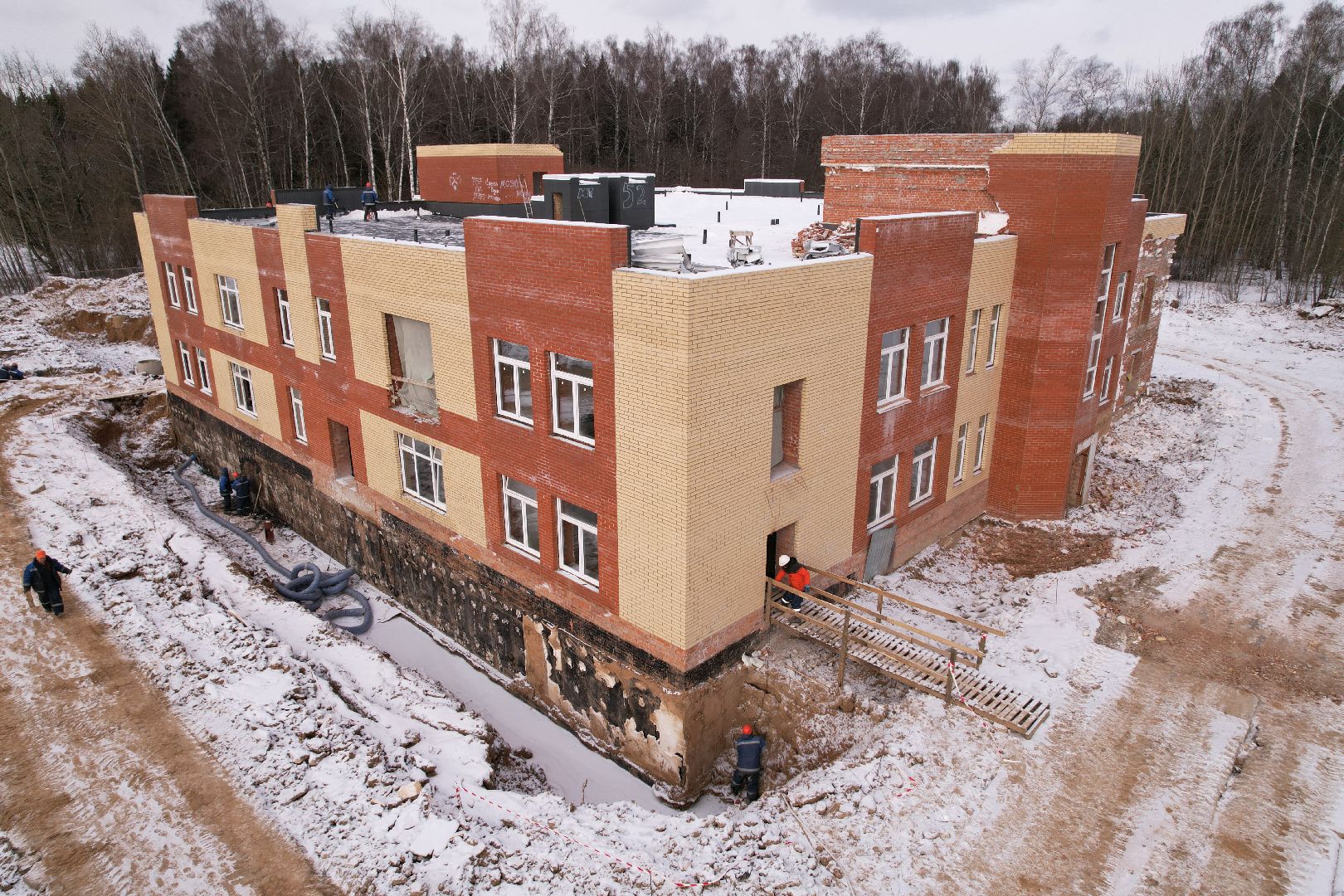 видео с коптера, жк малая истра, строительство детского сада,