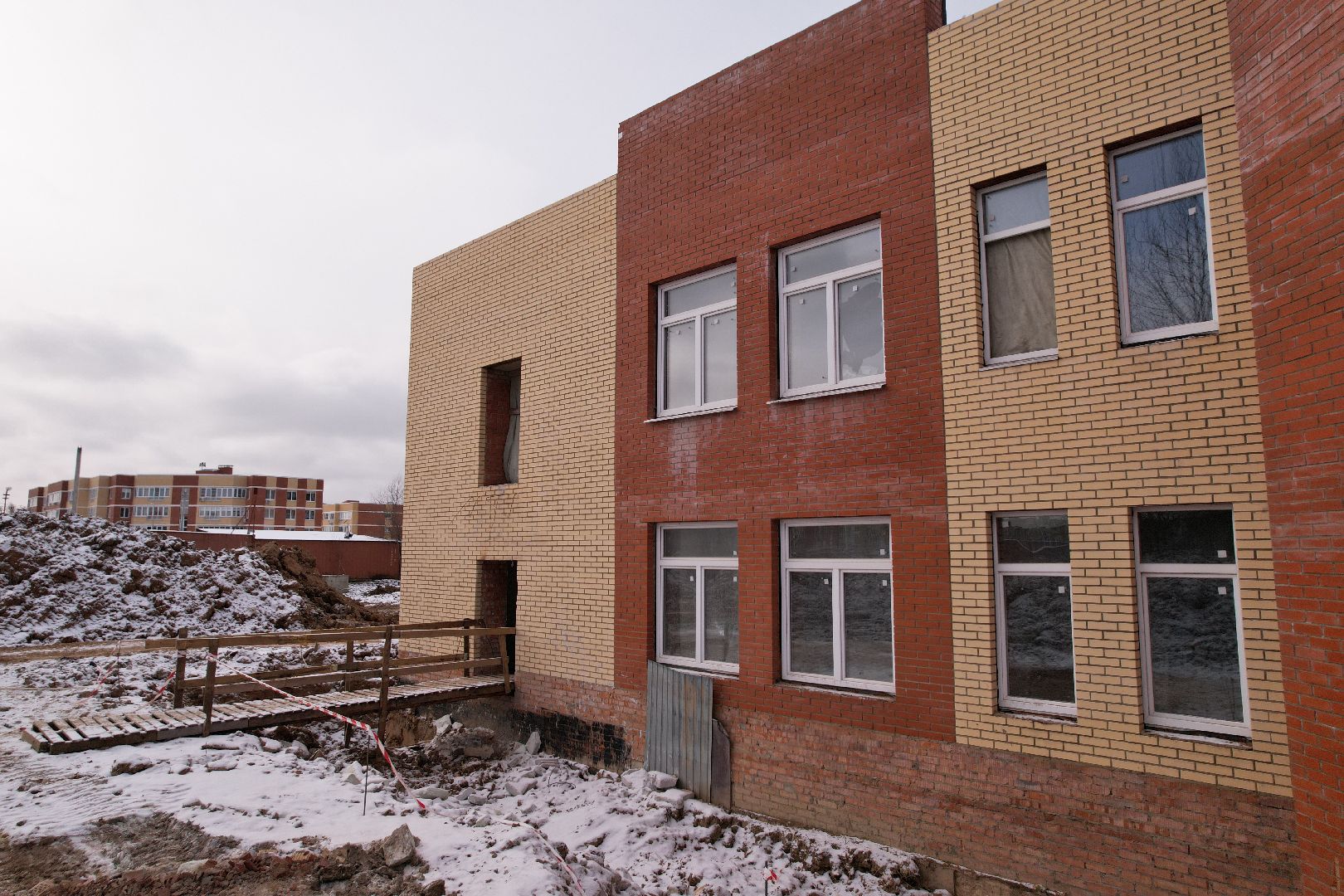 видео с коптера, жк малая истра, строительство детского сада,