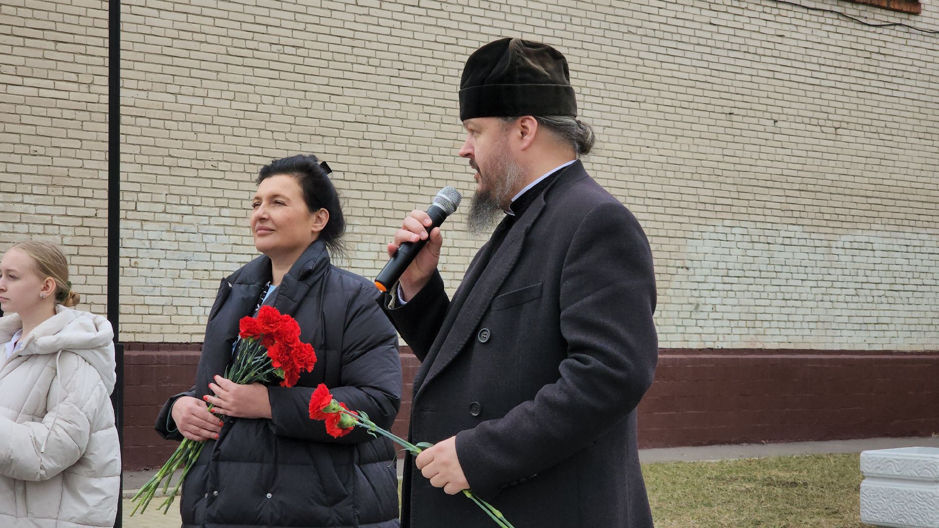 мемориальная доска, Лобня, Школа,