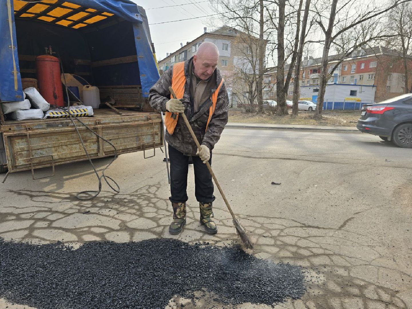 можайск, можайский городской округ, подмосковье, дороги, ямочный ремонт, ямы, ямы на дорогах, дефекты дорожного полотна,