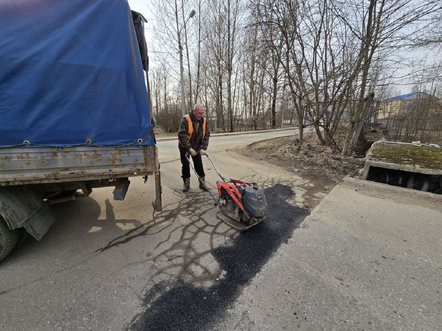 можайск, можайский городской округ, подмосковье, дороги, ямочный ремонт, ямы, ямы на дорогах, дефекты дорожного полотна,