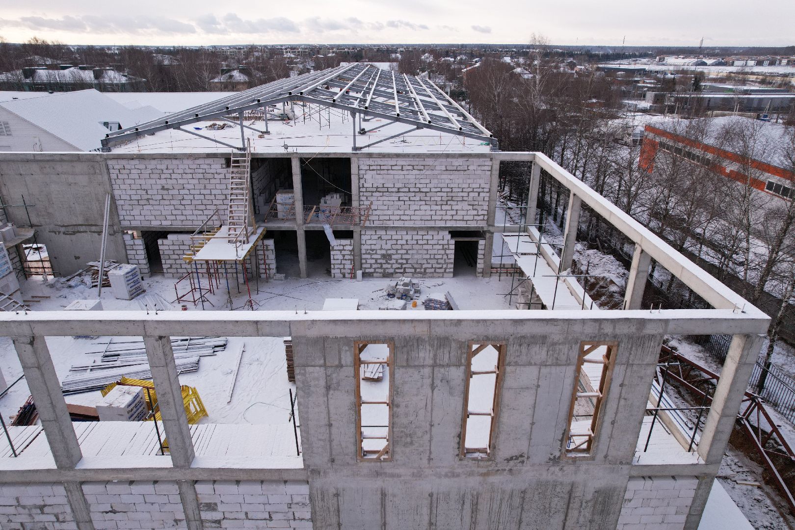видео с коптера, покровская школа в истре, пристройка к школе в истре,