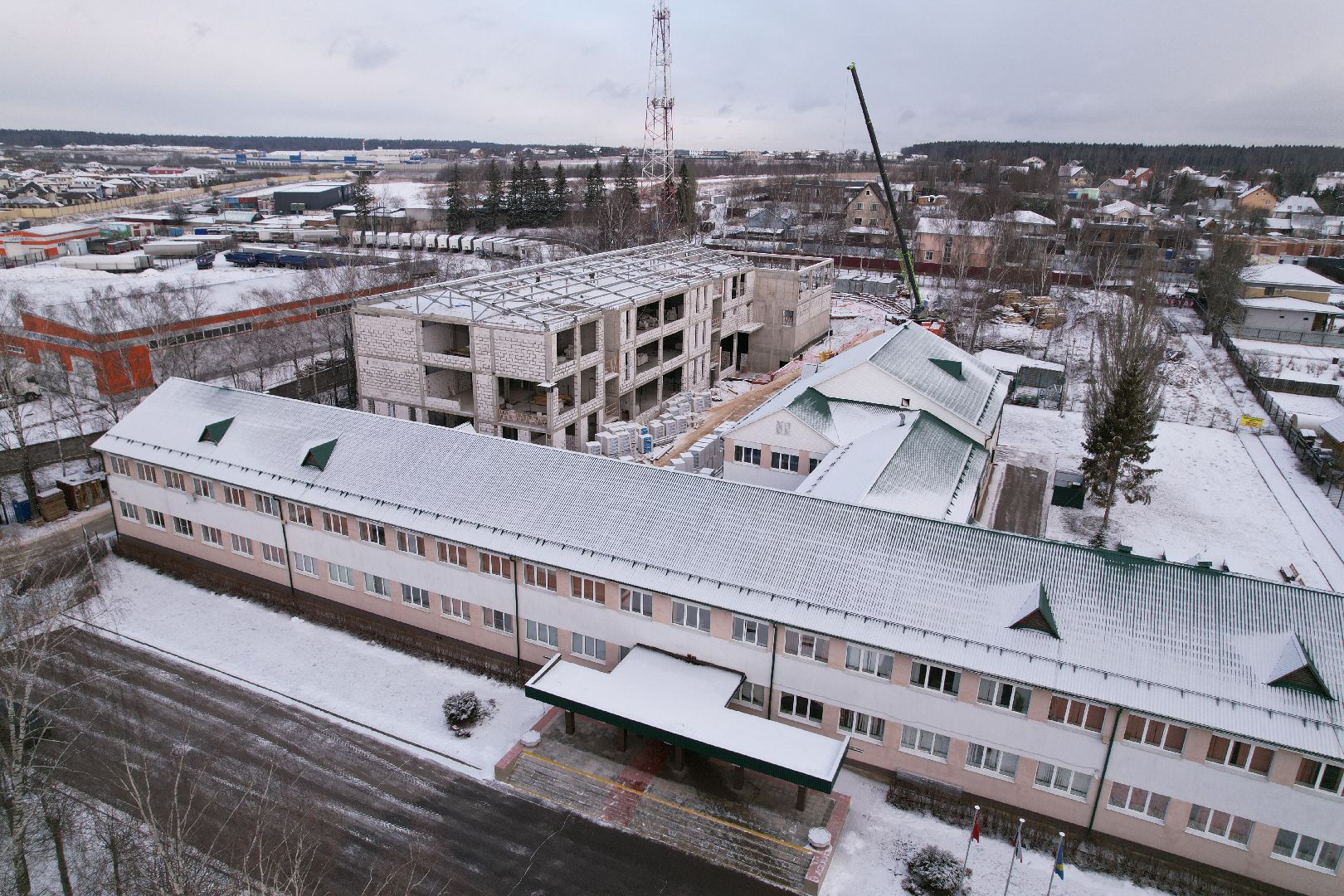 видео с коптера, покровская школа в истре, пристройка к школе в истре,