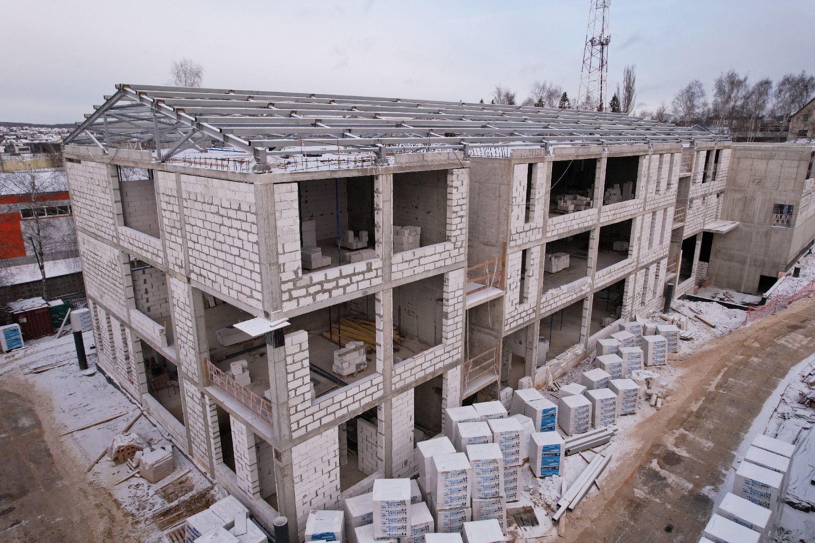 видео с коптера, покровская школа в истре, пристройка к школе в истре,