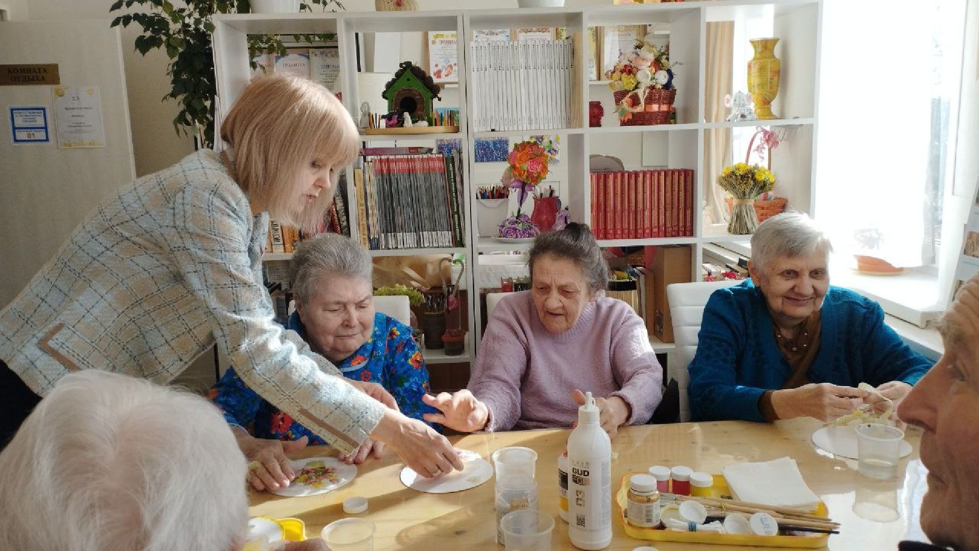 ивантеевка, пушкинский, мастер-класс, декупаж, пожилые люди, центр социального обслуживания, социальная адаптация,вертикалки,