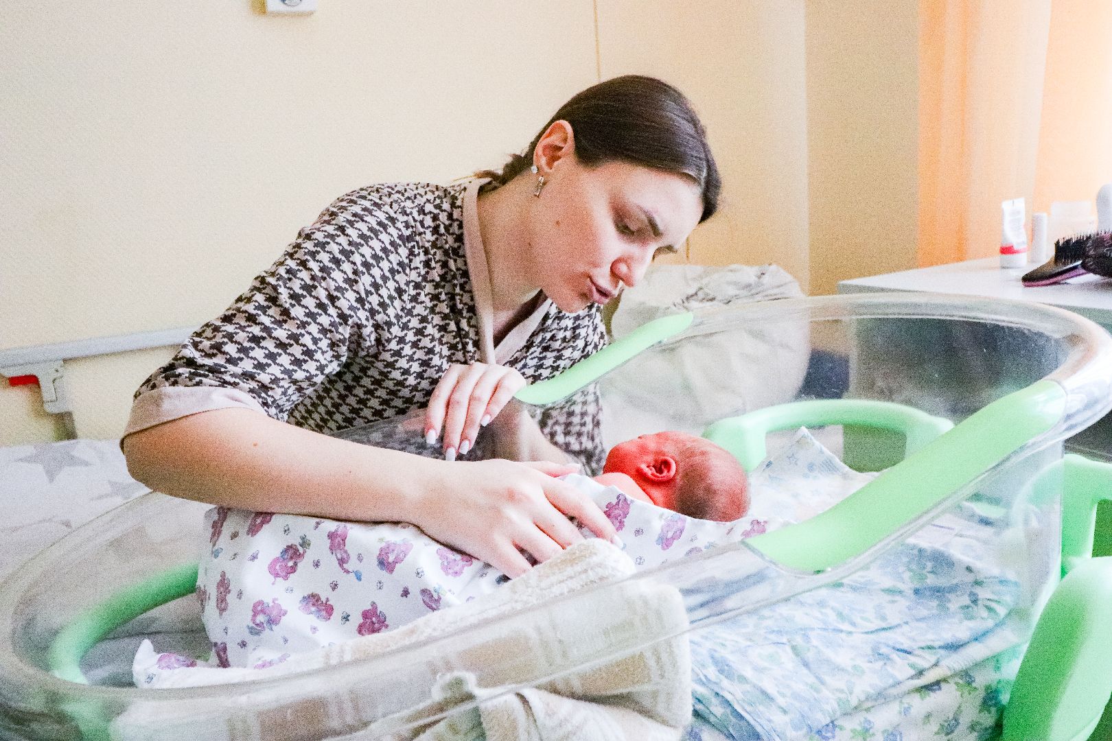 Клин, общество, медицина, роды, дети,