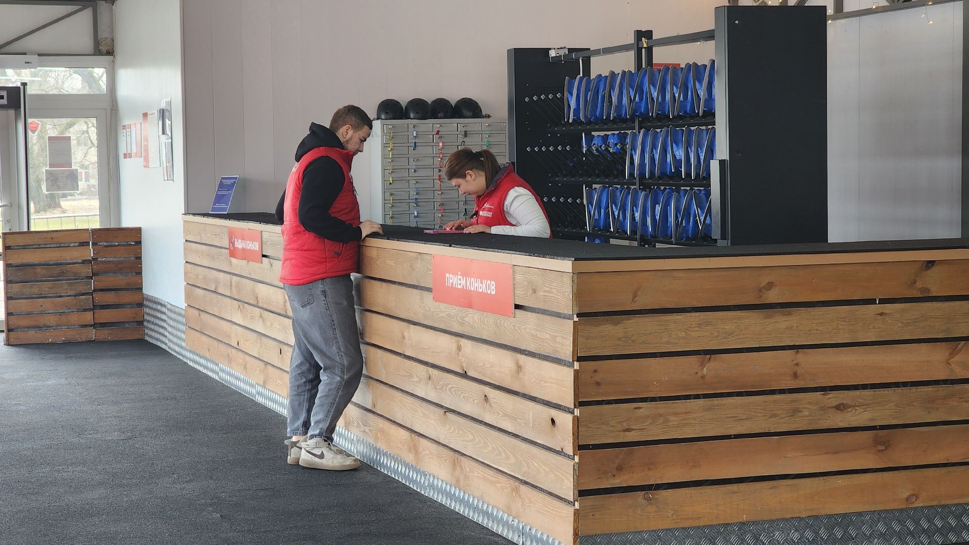 солнечногорск, каток, парки, зима в подмосковье,