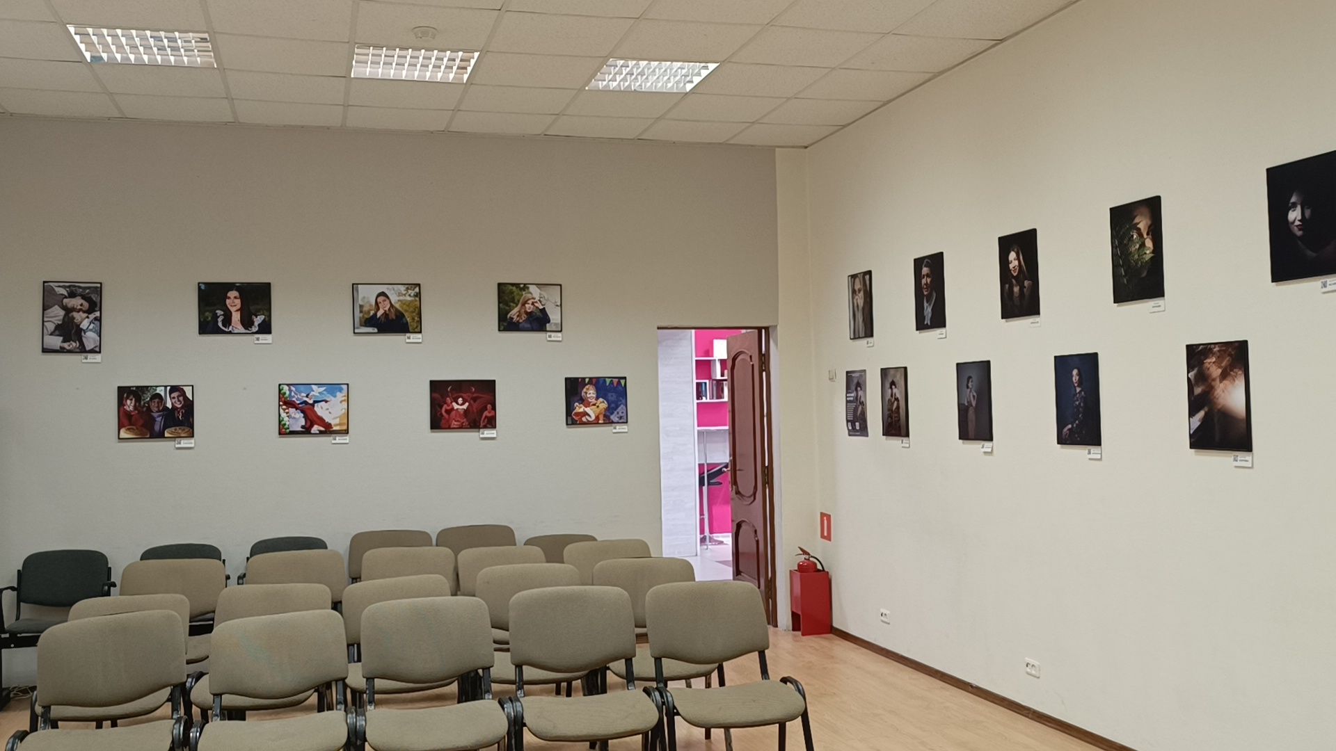 фотовыставка, лобня, фотоклуб, библиотека,