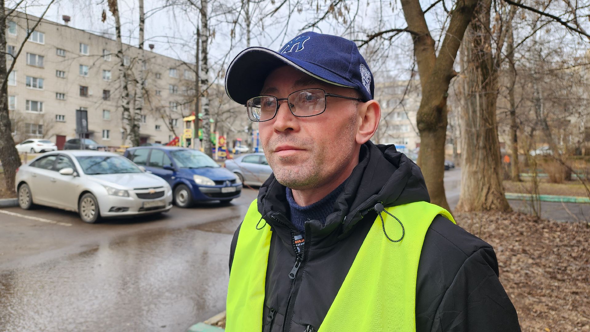 истра, благоустройство, уборка дворов после зимы,