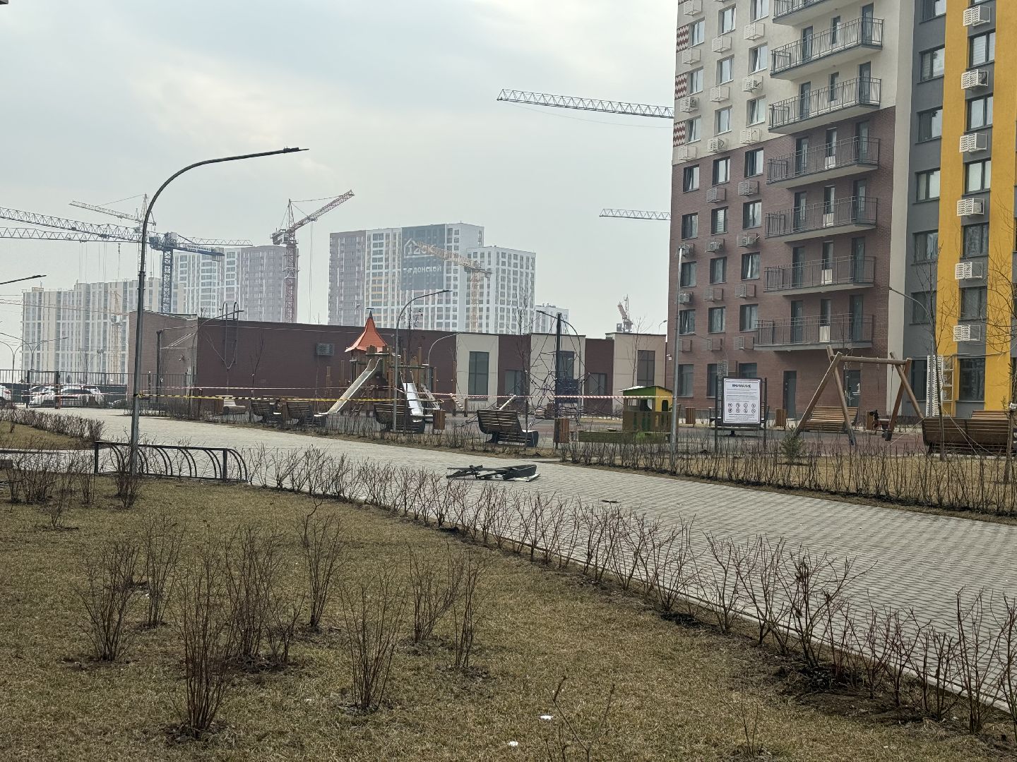 атака беспилотников, ленинский городской округ, поврежденные квартиры,