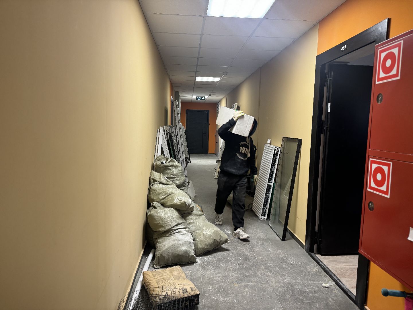 атака беспилотников, ленинский городской округ, поврежденные квартиры,