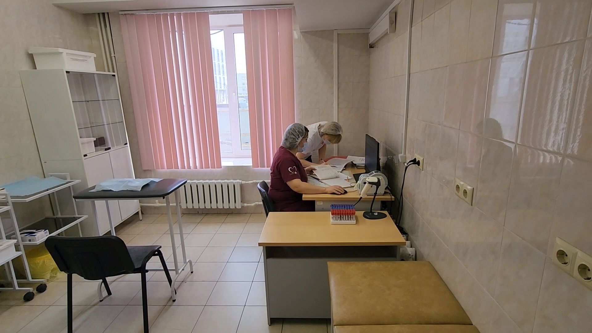 Чехов, Чеховская больница, женская консультация, кабинет забора крови, процедурный кабинет, анализы, график работы, часы приема, расписание, изменение,