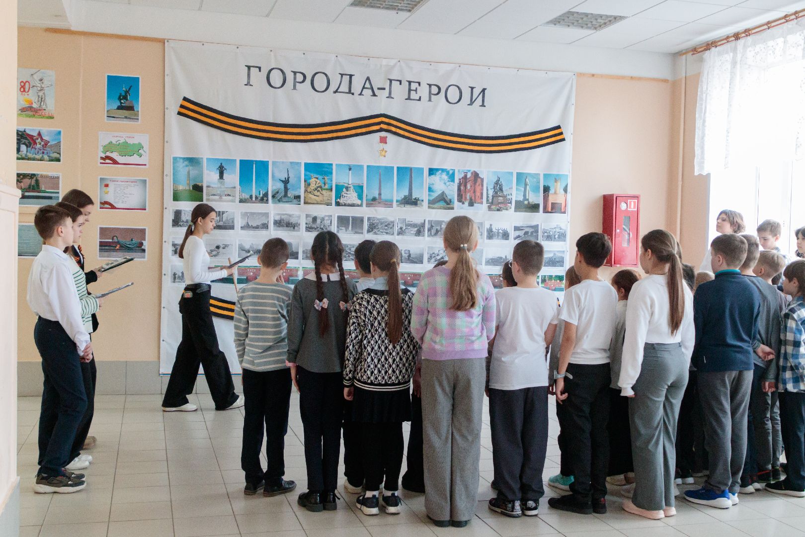 лыткарино, 80 лет победе, города герои, великая отечественная война, историческая выставка, патриотические мероприятия, фотовыставка городов героев, история, вертикалки,