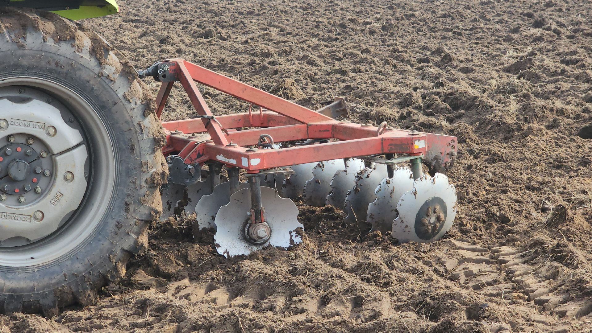 серпухов, деревня игумново, сельское хозяйство, начало посевной, ооотуровский,