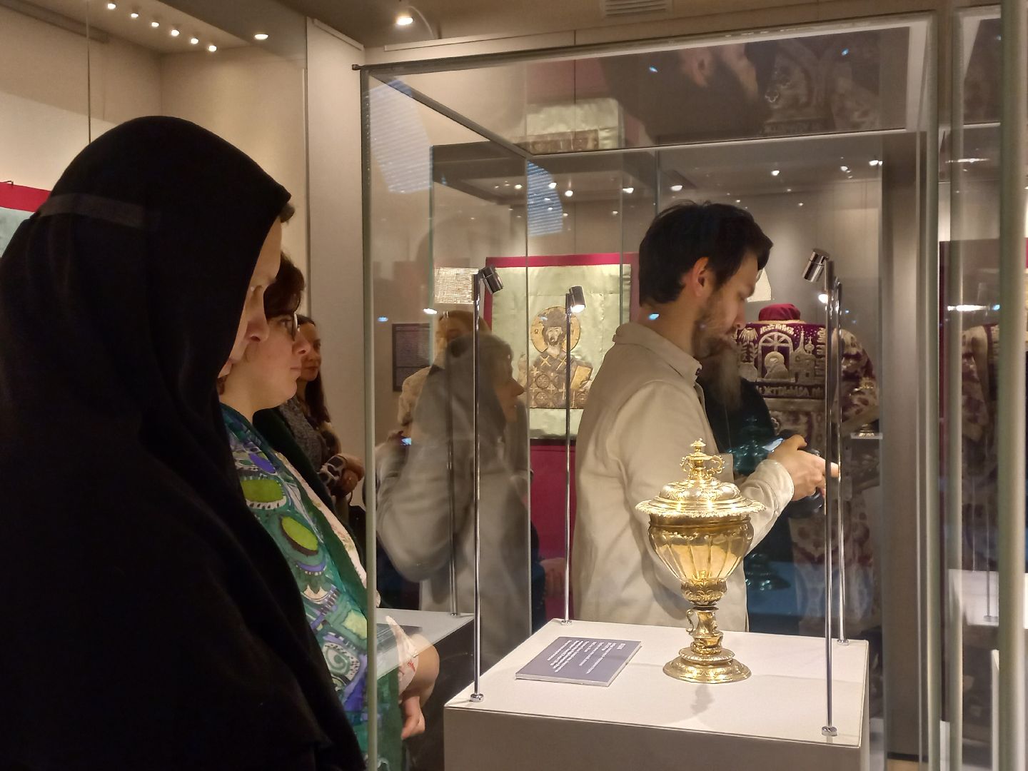 сергиев посад, лавра, сергиево-посадский музей-заповедник, Ризница, шитьё, Кирилло-белозерский музей-заповедник,