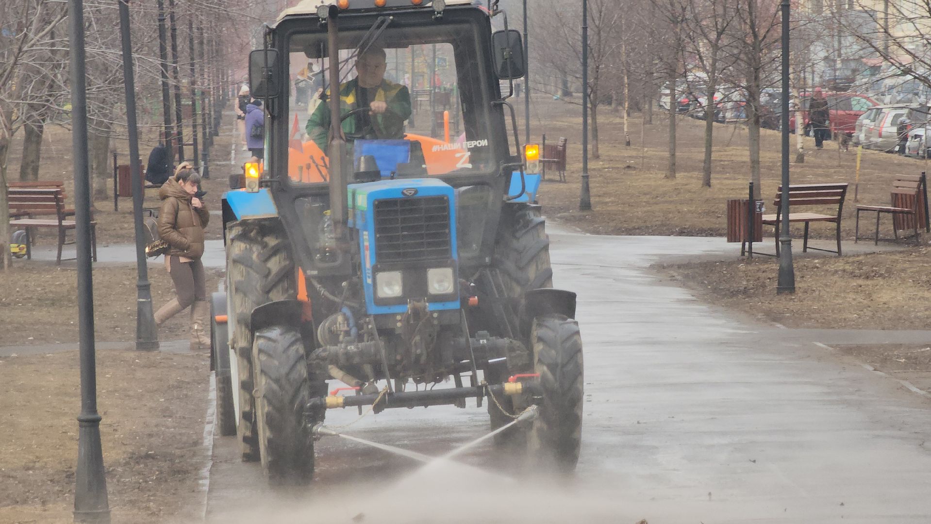долгопрудный, мбу благоустройство, поливка улиц, тракторист, боец с сво,