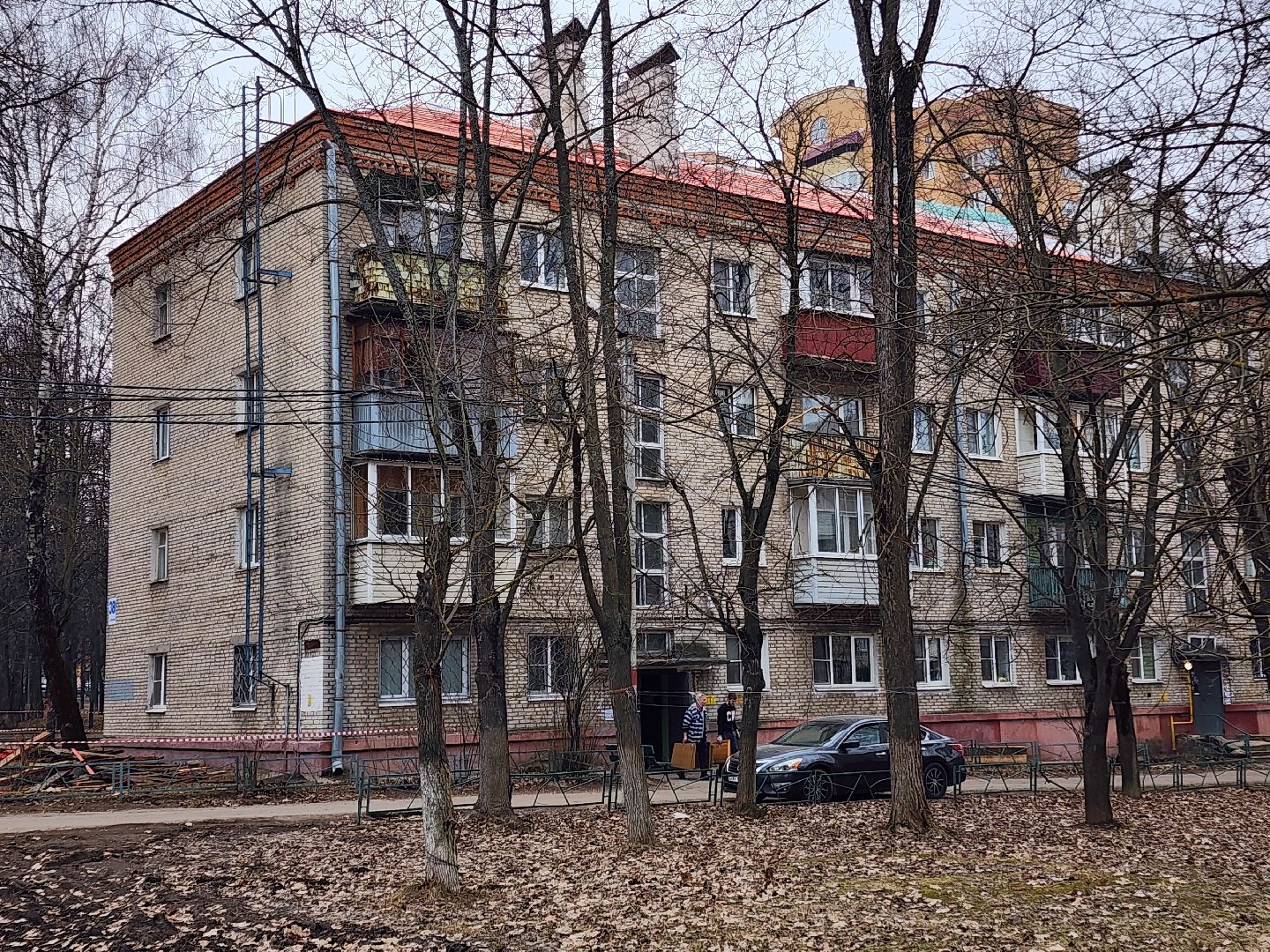 Чехов, улица Ильича 38, жилой дом, капитальный ремонт кровли, капремонт крыши, демонтажные работы, новый каркас, покрытие кровли, обновление,гидроизоляция, теплоизоляция, Фонд капремонта Московской области,