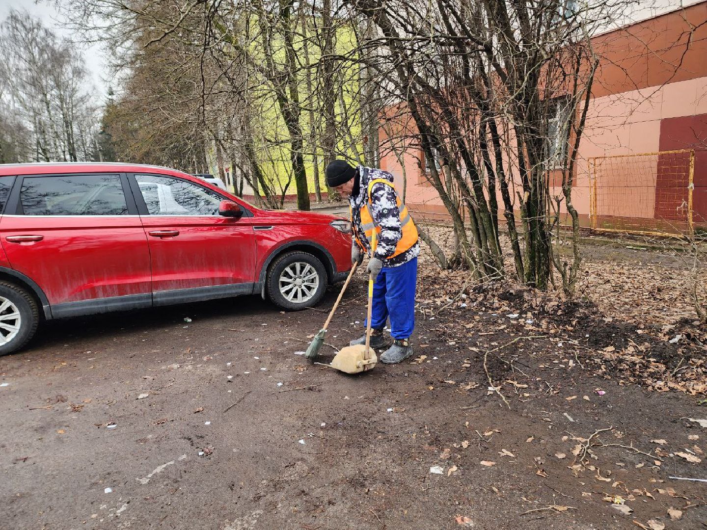 солнечногорск, уборка территорий, коммунальные службы, советская площадь, жители,