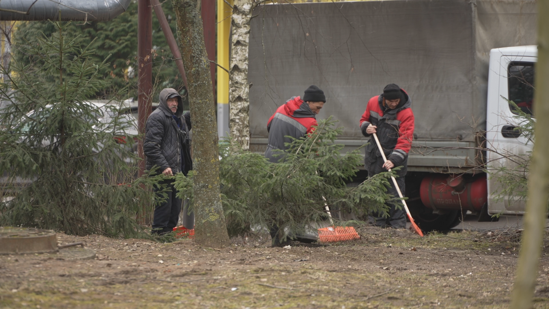 уборка дорог,Власиха уборка улиц, мкр заозерный власиха, Власиха Заозерная, весенняя уборка,