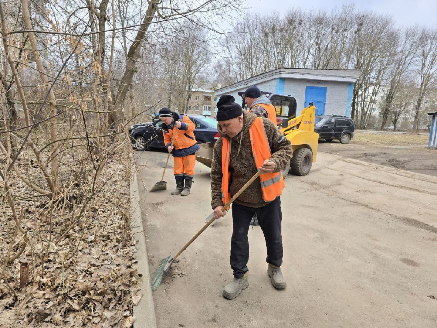 можайск, можайский муниципальный округ, подмосковье, жкх, уборка дворов, дворы, благоустройство,