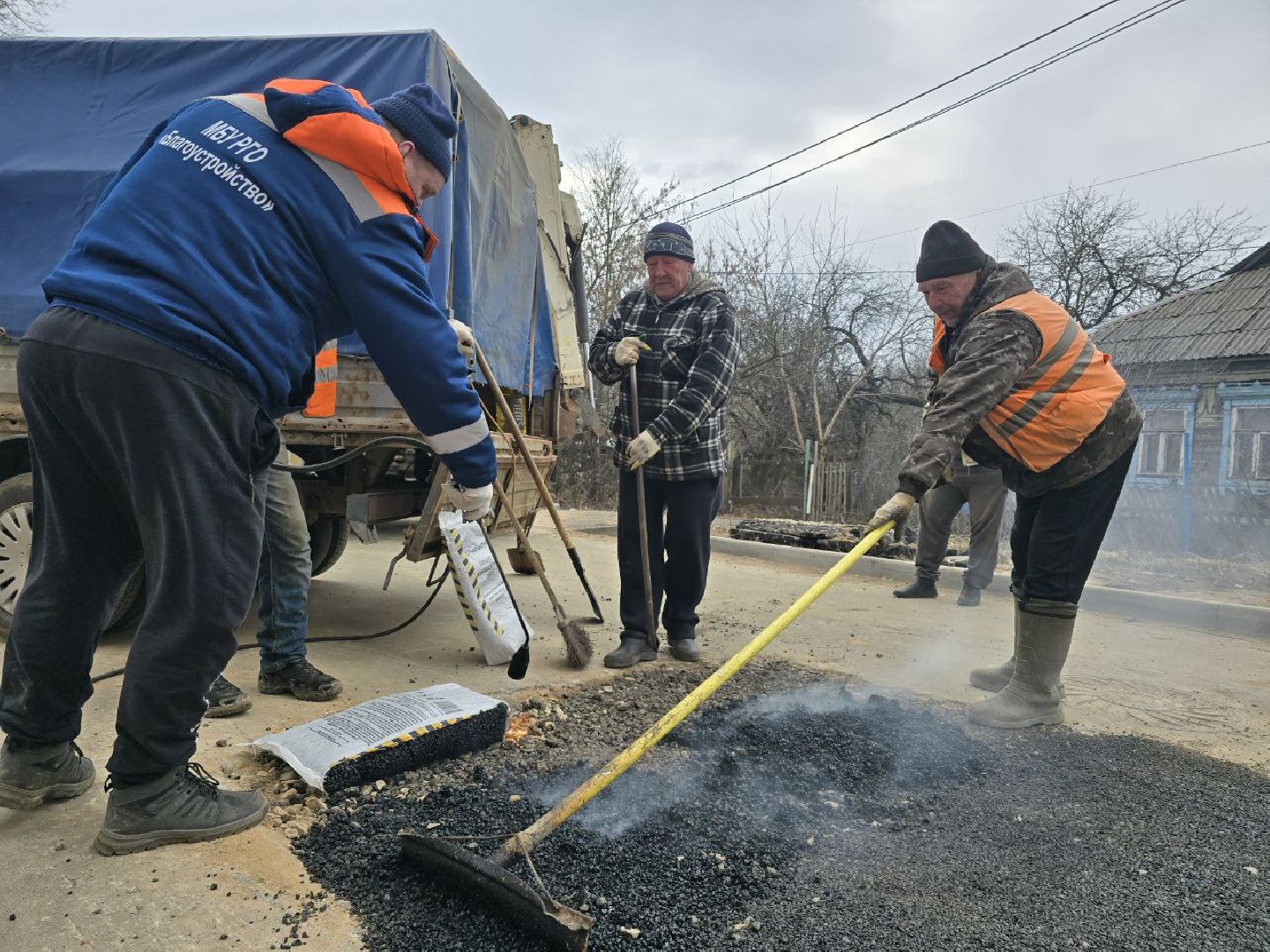 можайск, можайский муниципальный округ, подмосковье, дороги, ямочный ремонт, яма, ремонт дорог,