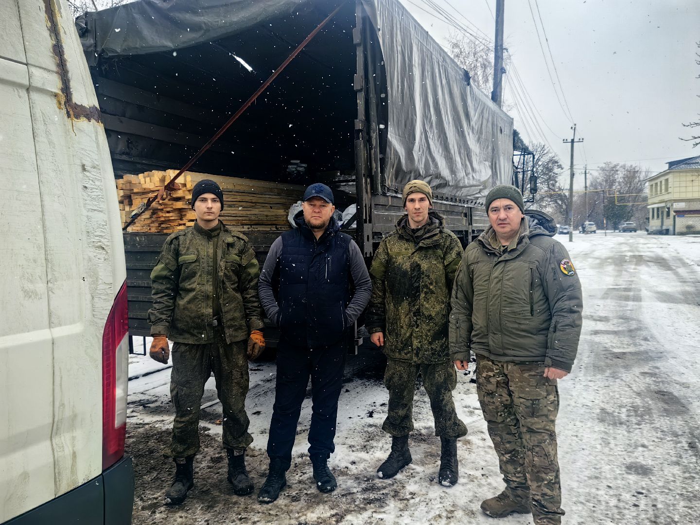 своих не бросаем, помощь СВО, волонтеры Власихи, доброволец РВСН, помощь фронту,