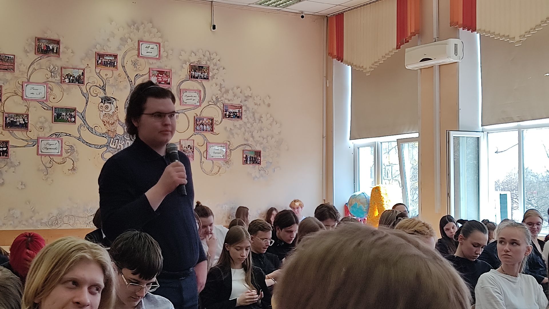 Лобня, школьники, депутат