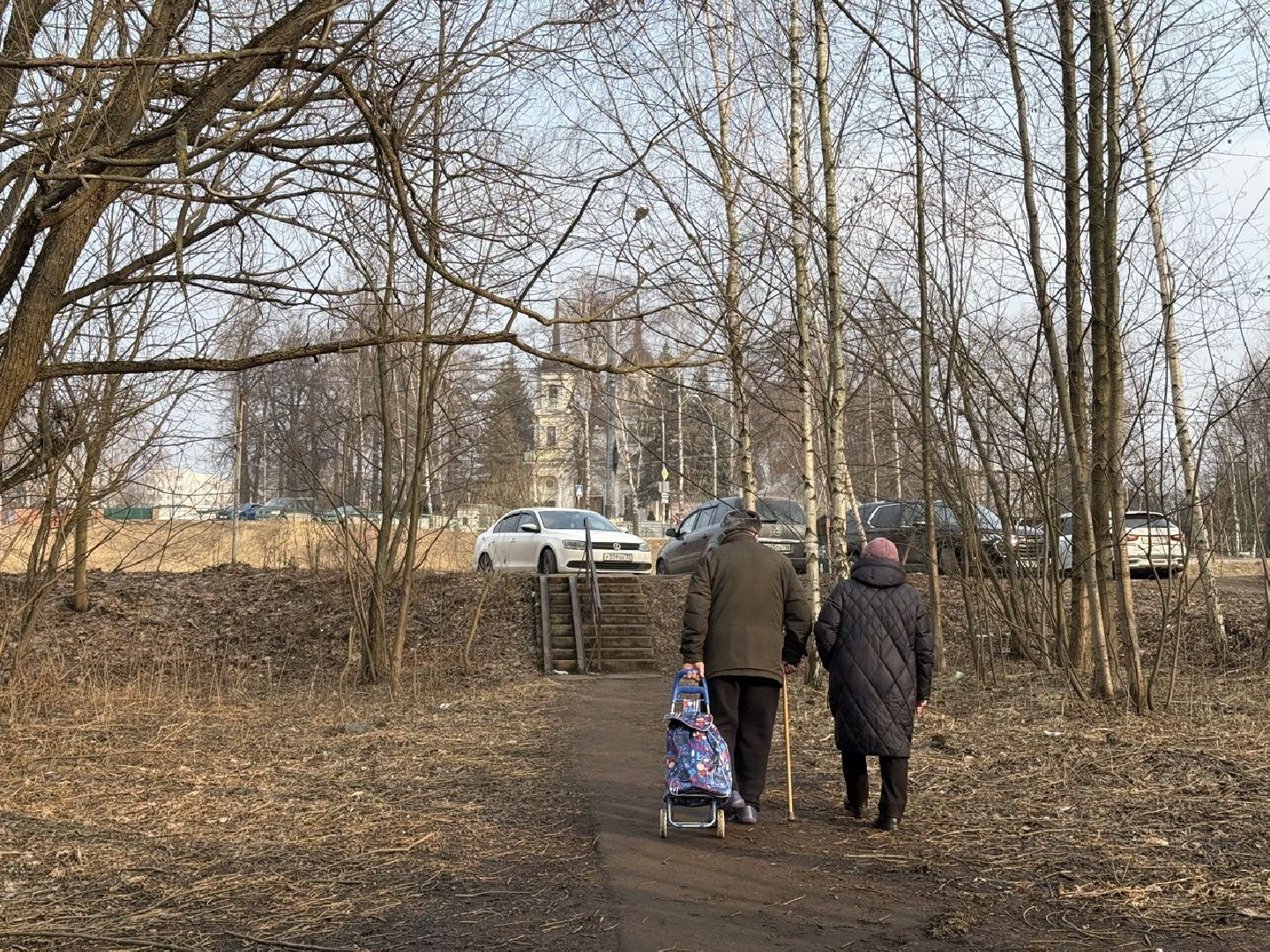 родник, павлино, чистая вода, грязная вода, люди,