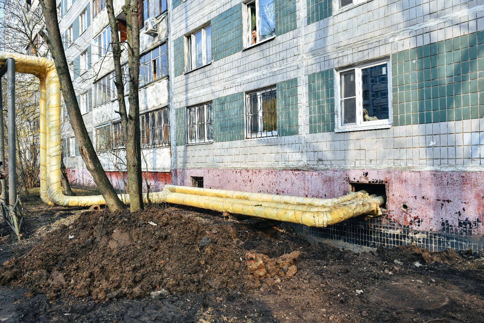 яма, трубы, ремонт,