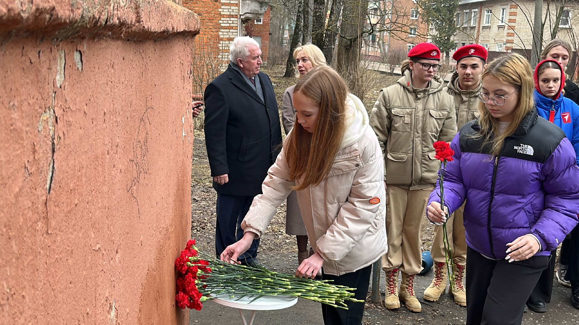 наро-фоминск, мемориальная доска,почетный гражданин Наро-Фоминска, память, учитель, наро-фоминский городской округ, Светлана Малыхина,