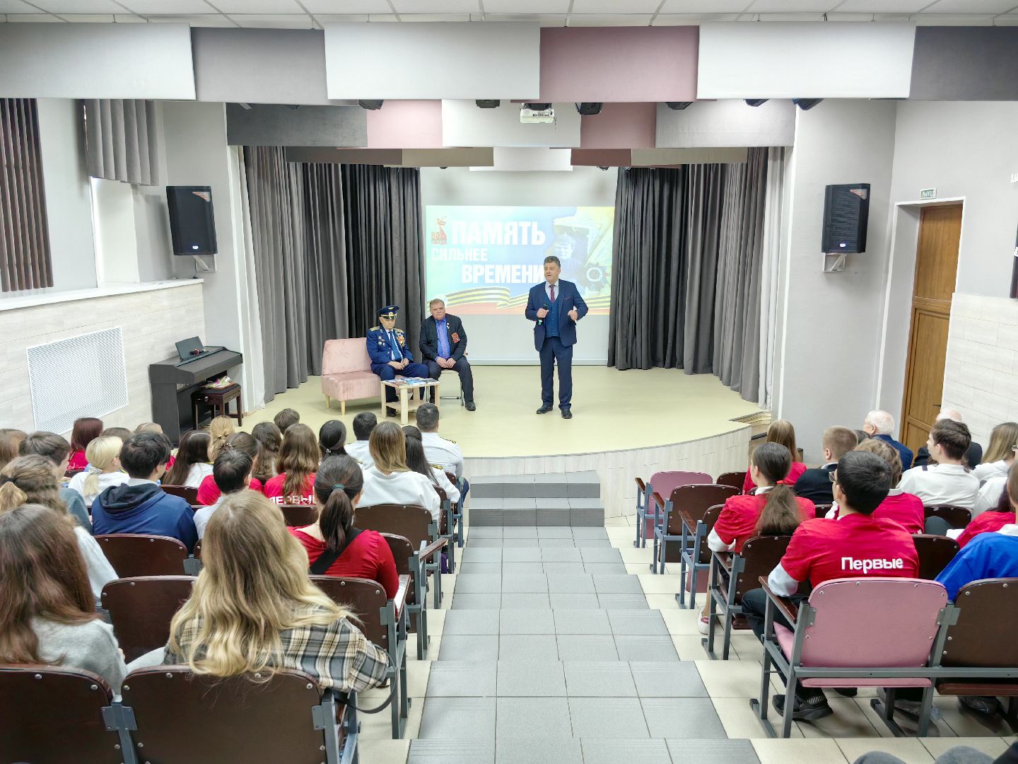 книга, великая отечественная война, ветеран, награды, движение первых, Боевое братство,