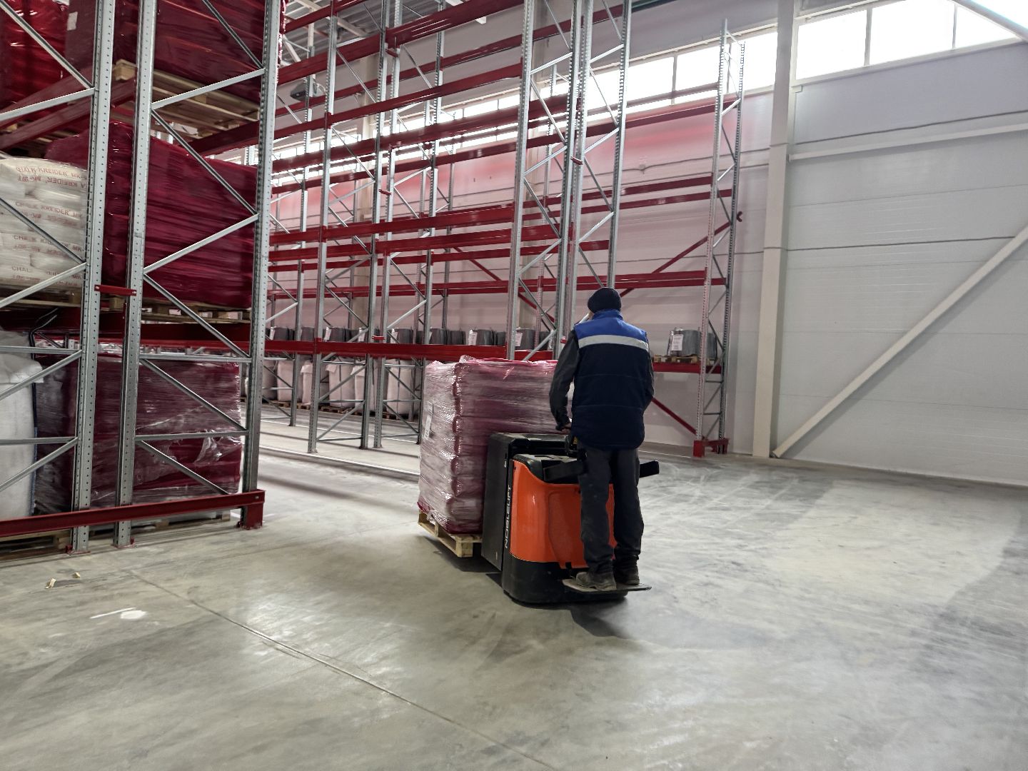 склад, новый склад, бизнес, расширение производства,