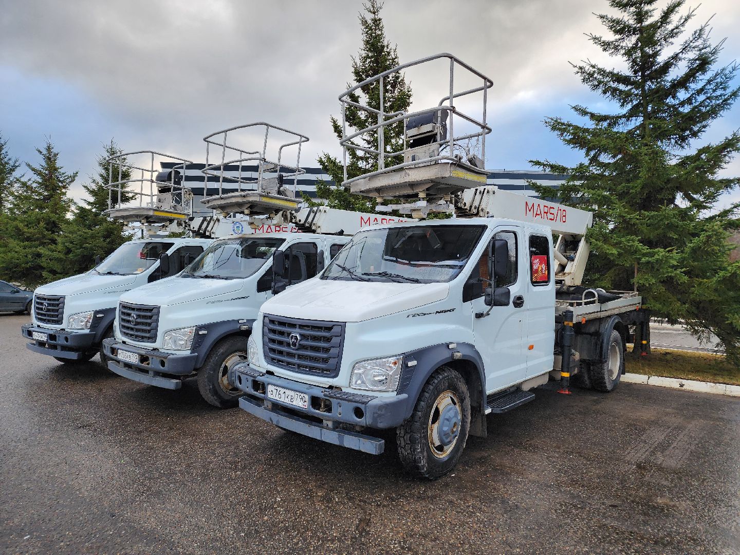 Чехов, уборочная техника, инвентарь, средства малой механизации, дворники, смотр, проверка, подготовка к весенне-летнему сезону, мбу чеховское благоустройство, глава округа михаил собакин,