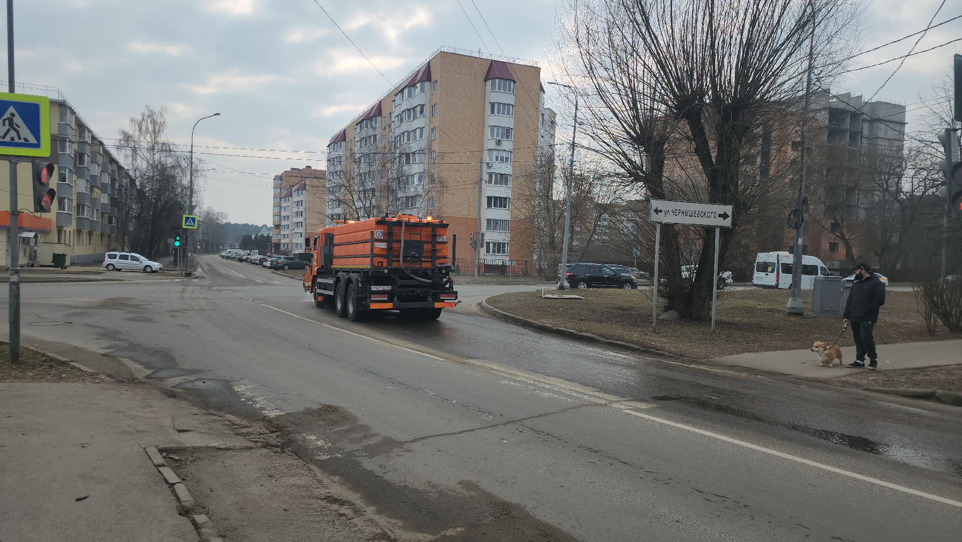 серпухов, подмосковье, уборка улиц,