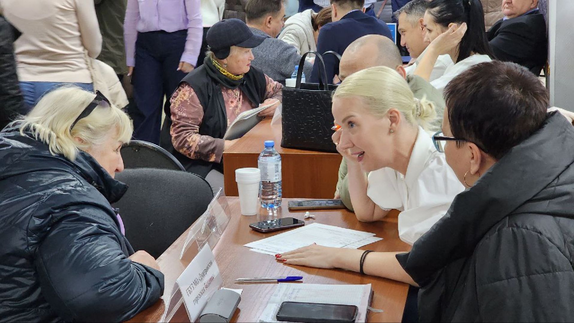 Дмитров, Деденево, Выездная администрация,