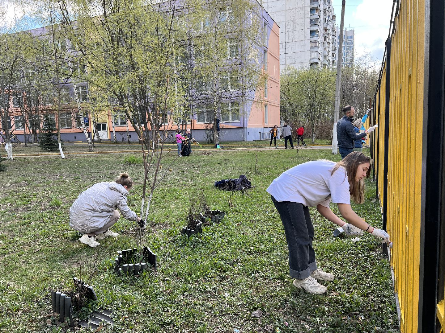 Химки, СОШ №18, школа, субботник, благоустройство, уборка