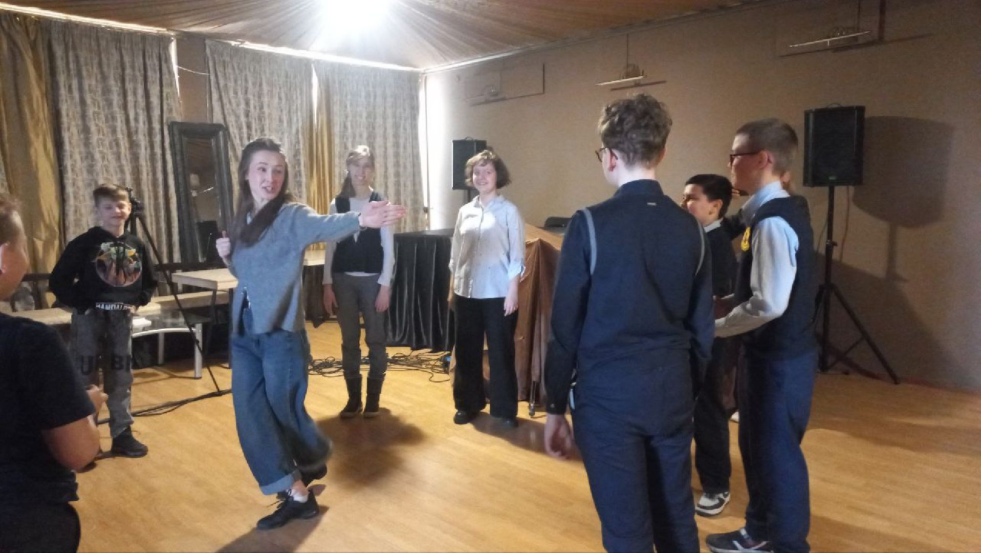 сергиев посад, театральный ковчег в дубраве, за кулисами театра, гимназия 5,