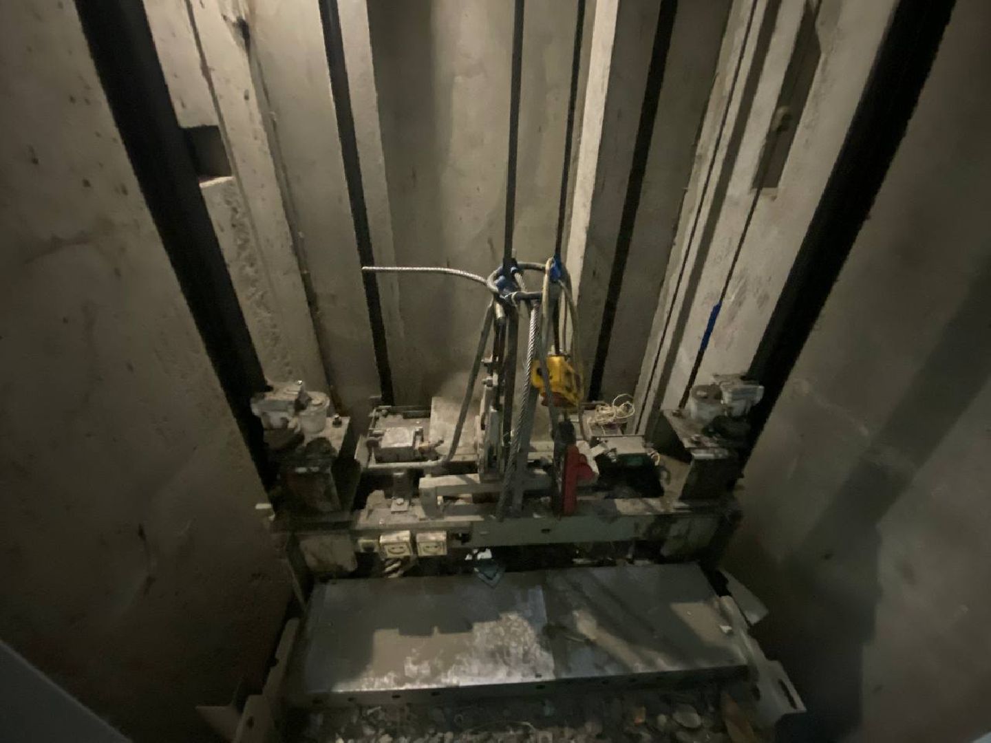 замена лифтов, новые лифты, замена лифтов в Оптическом переулке, замена лифтов в Красногорске,