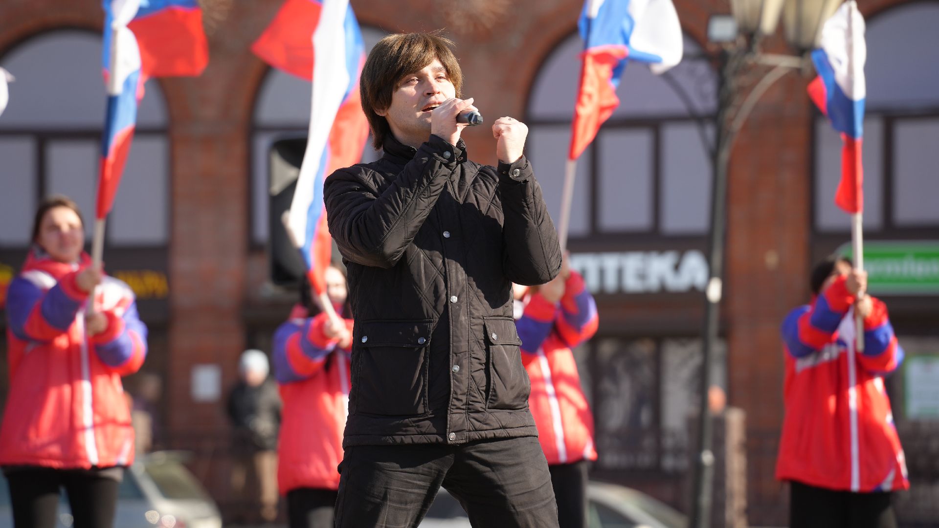 флешмоб, день воссоединения крыма с россией, дзержинский, флешмоб, волонтеры подмосковья,