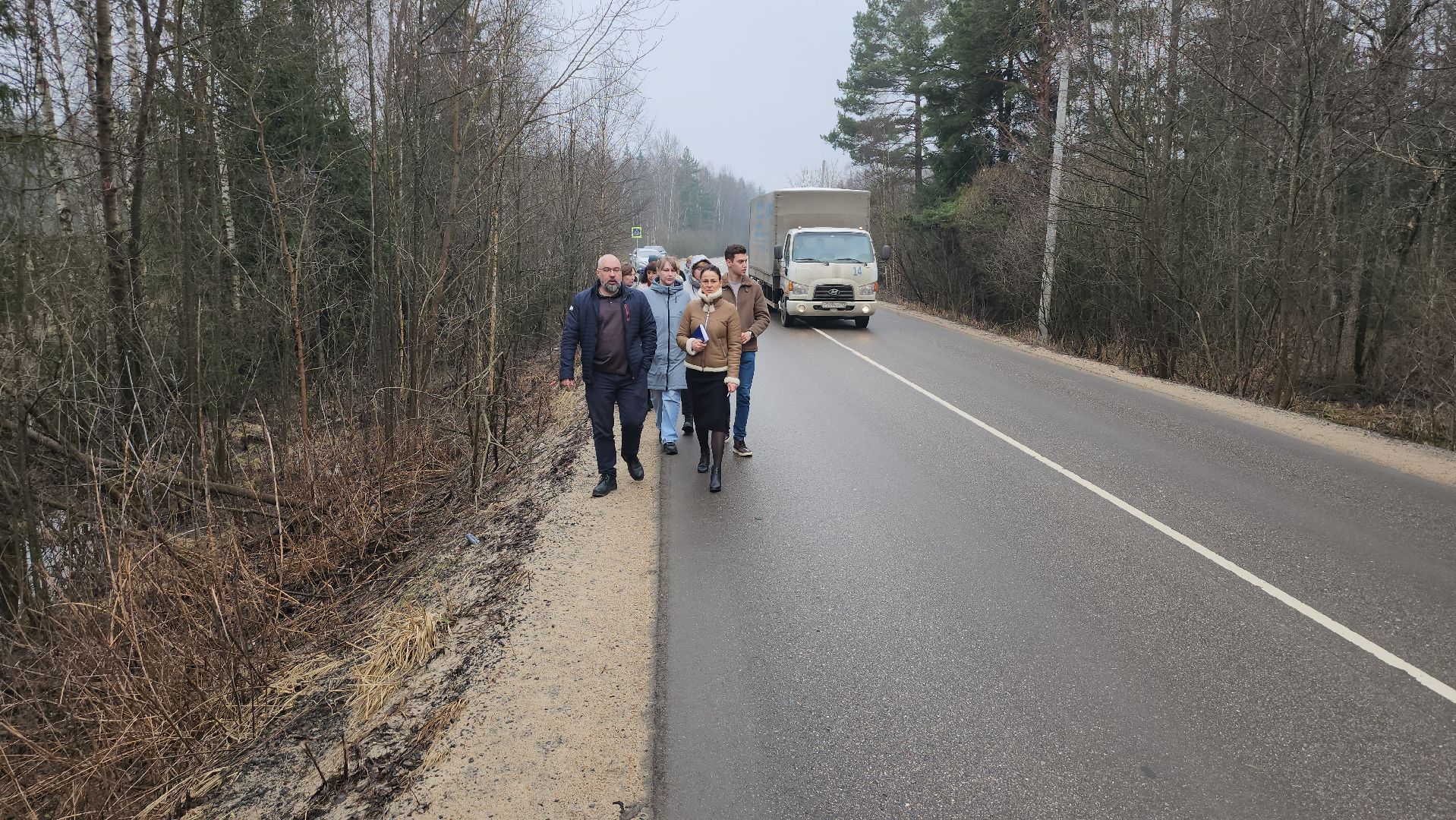 деревня нижнее шахлово, серпухов, автобусная остановка, СНТ Воронино-1, встреча с депутатом,