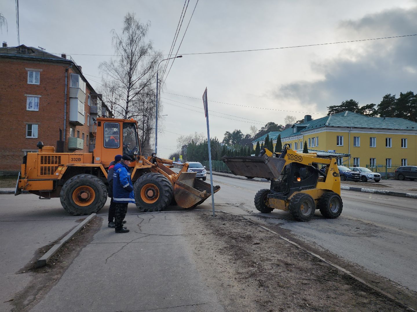 серпухов, подмосковье, уборка улиц,