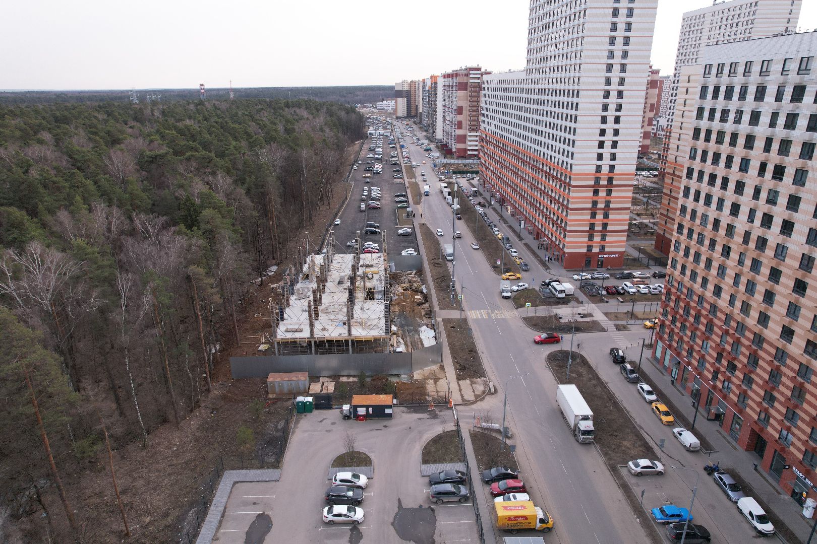 видео с коптера, боброво, ленинский городской округ, самовольная постройка,