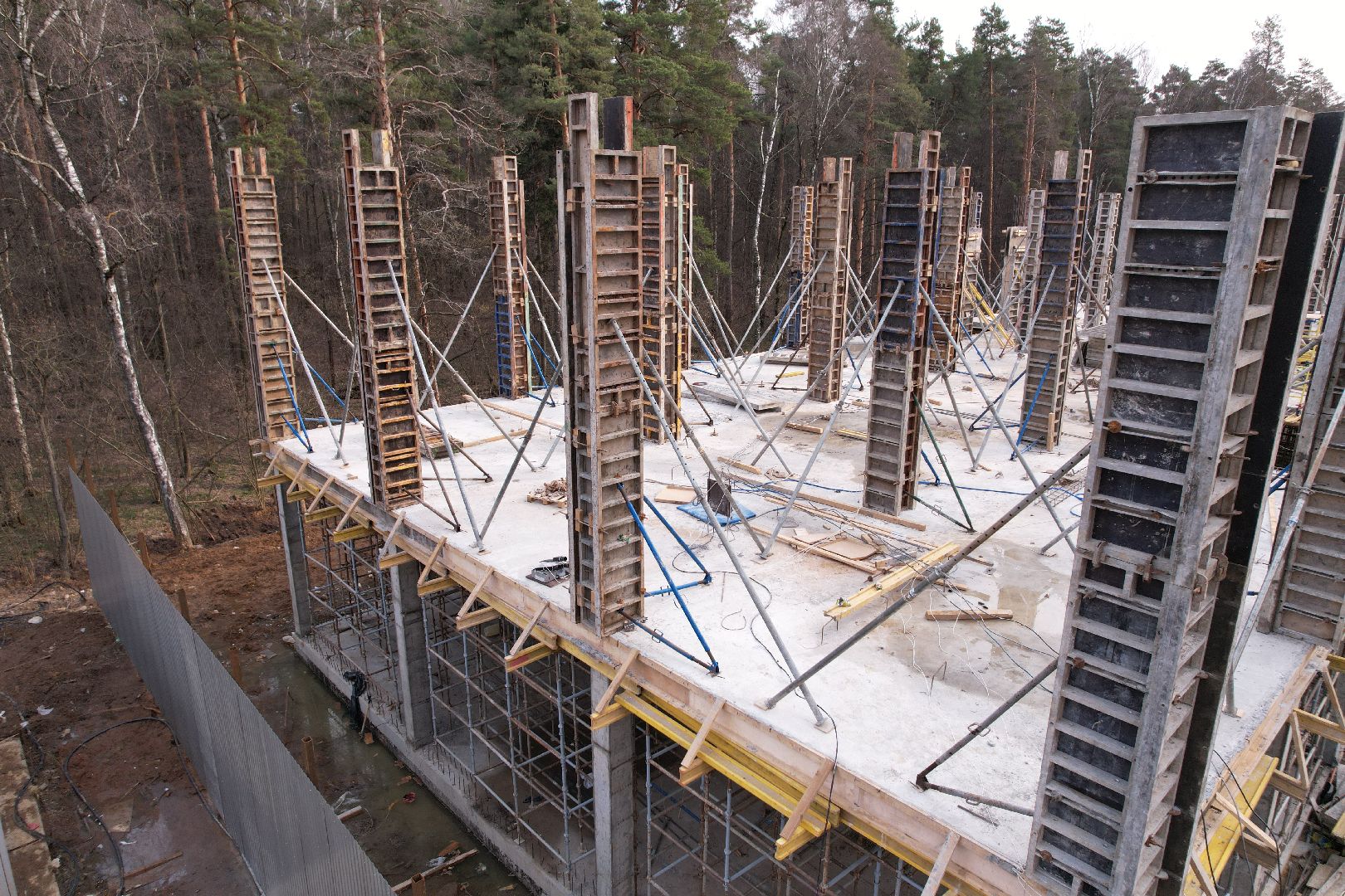 видео с коптера, боброво, ленинский городской округ, самовольная постройка,