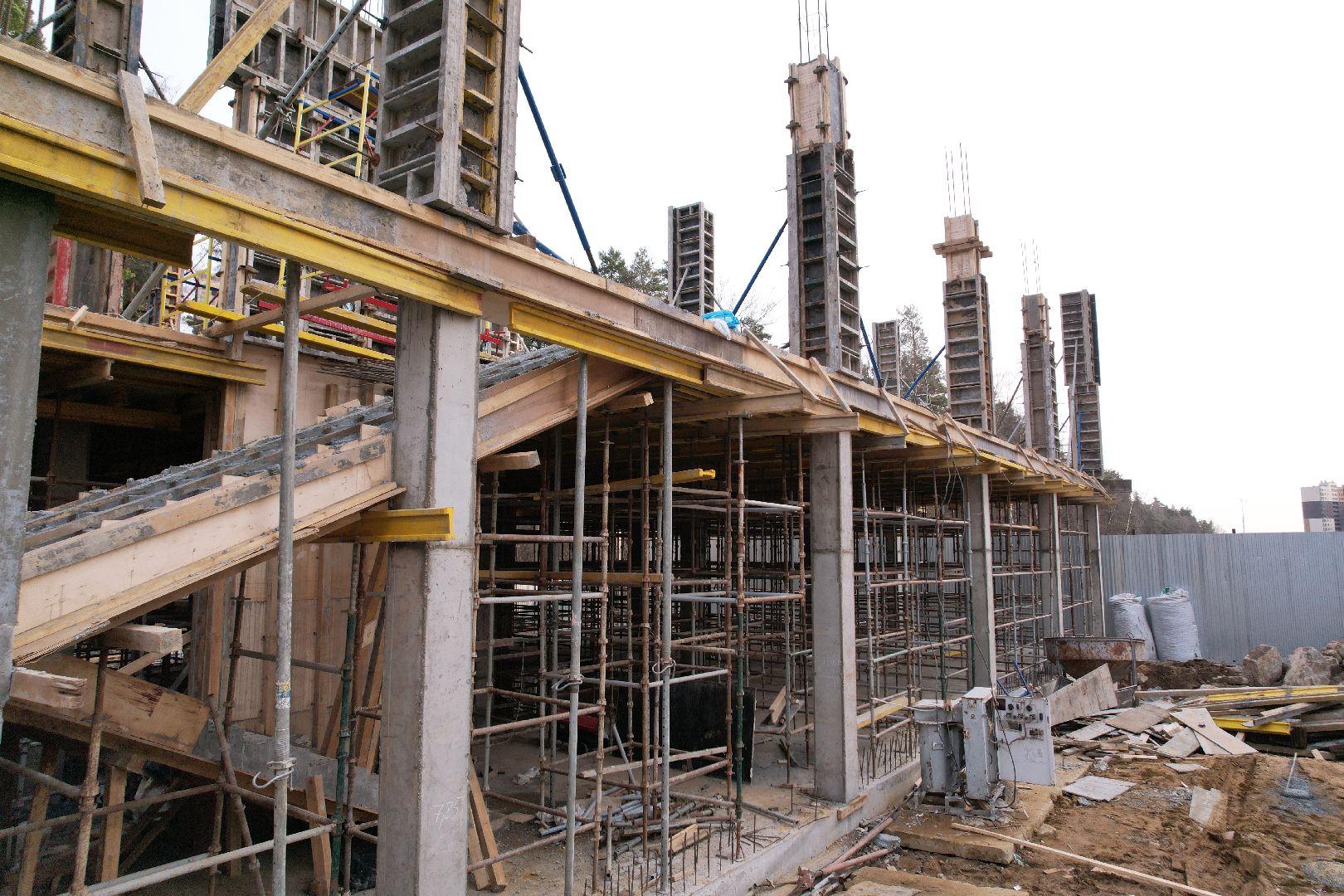 видео с коптера, боброво, ленинский городской округ, самовольная постройка,