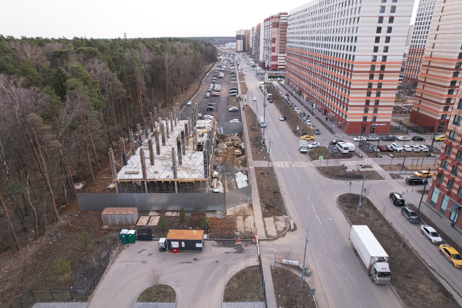видео с коптера, боброво, ленинский городской округ, самовольная постройка,