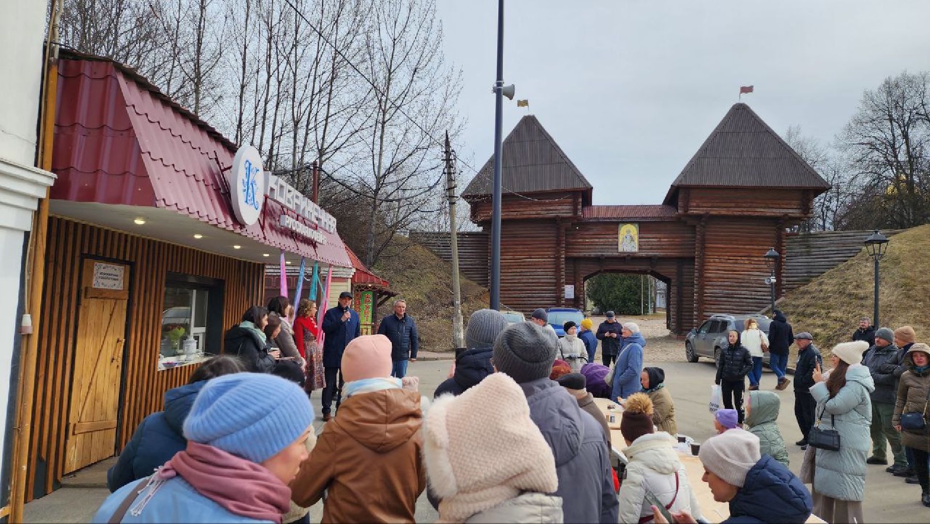 Дмитров, Коврижечная, Туризм,