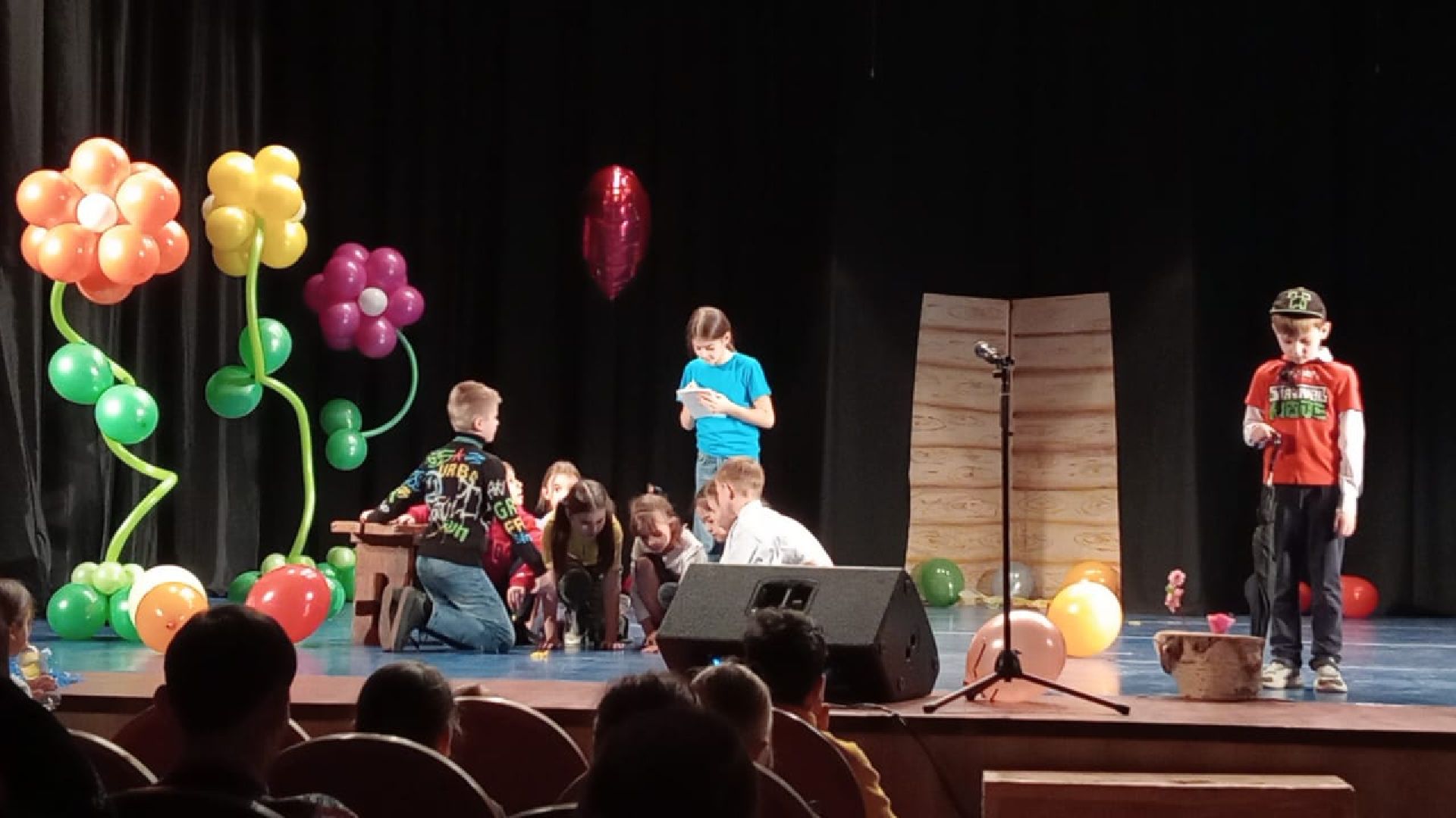 пушкинский округ, спектакль, дети и родители, театральная постановка, режиссеры,юные зрители, артисты,