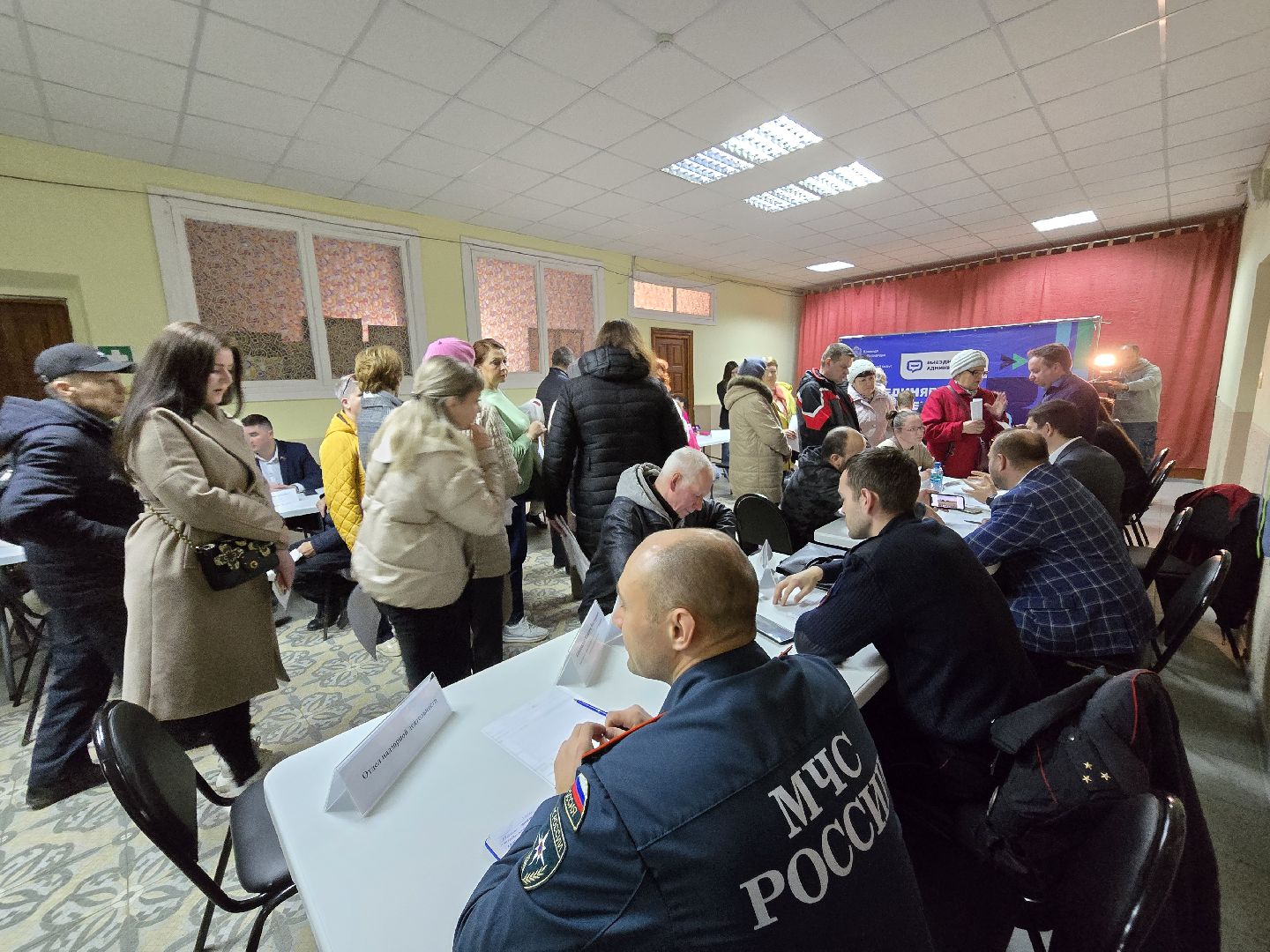 Коломна, выездная администрация, тротуар,