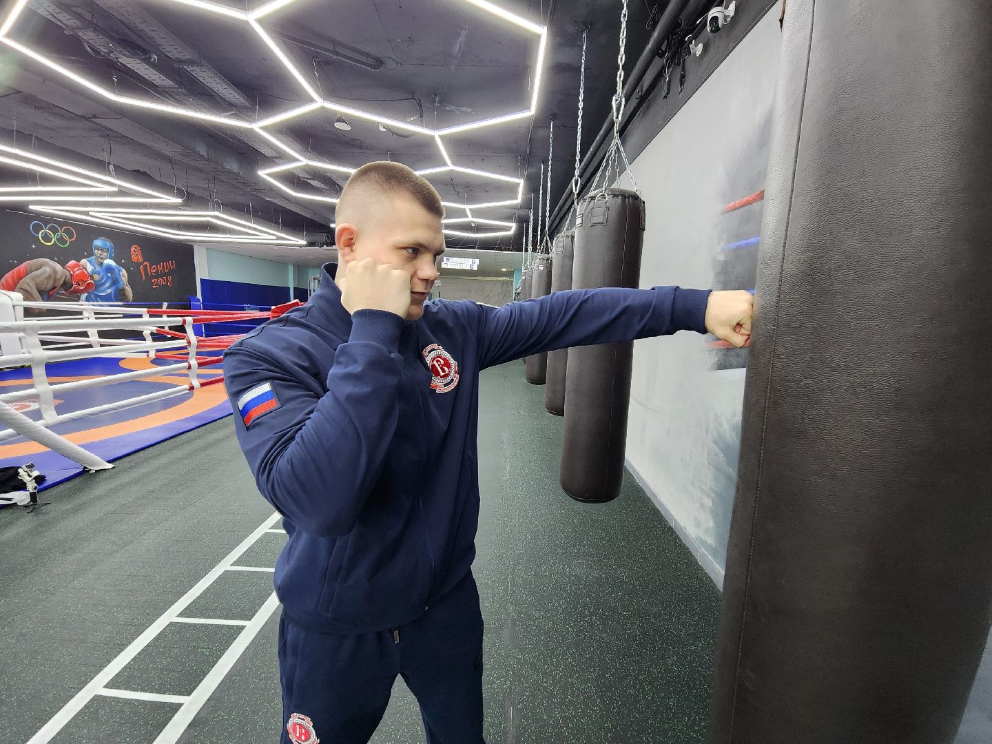 Чехов, боксер Ян Богданов, спортшкола Витязь,сборная России,Кубок мира по боксу, Черногория, победа, первое место,